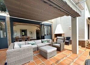 Terrace/patio - Villa Carib Playa (r1913565) (Marbella)