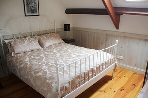 3 bedrooms, iron/ironing board, WiFi - Puddle-duck Cottage – La Mare Chappey, children welcome, heated pool (Néhou)