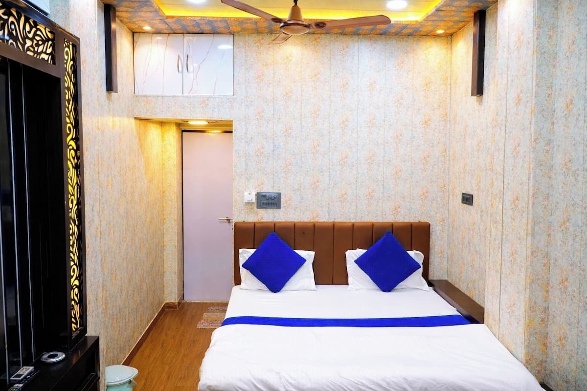 Double Room, Balcony, City View