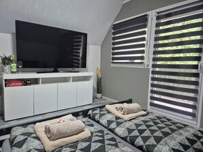 Room - 2544 Neszmély Újhegy út 4 (Neszmély)