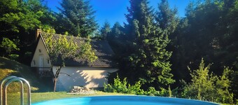 2544 Neszmély Újhegy út 4