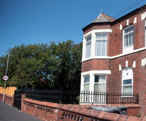 Exterior - St Andrews By Guestz (Lytham Saint Annes)