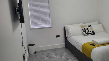 1 chambre, Wi-Fi gratuit, draps fournis