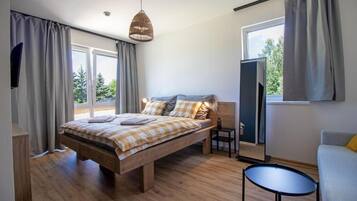 Double or Twin Room | Free WiFi