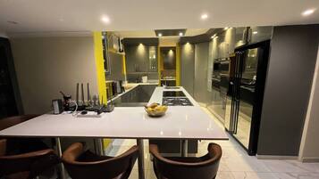 Shared Dormitory, 2 Bedrooms, Private Pool | Dining room