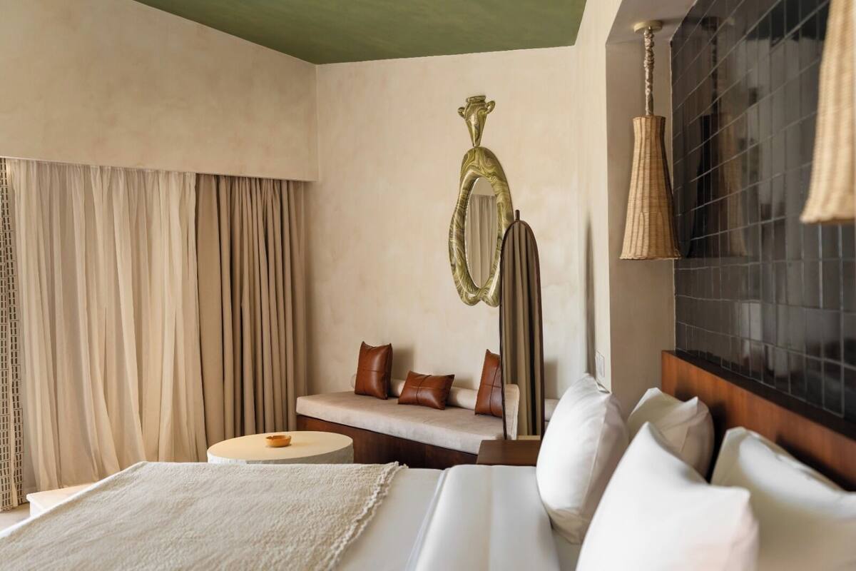Double Room, Golf View | Peti besi dalam bilik, langsir/tirai gelap terus 