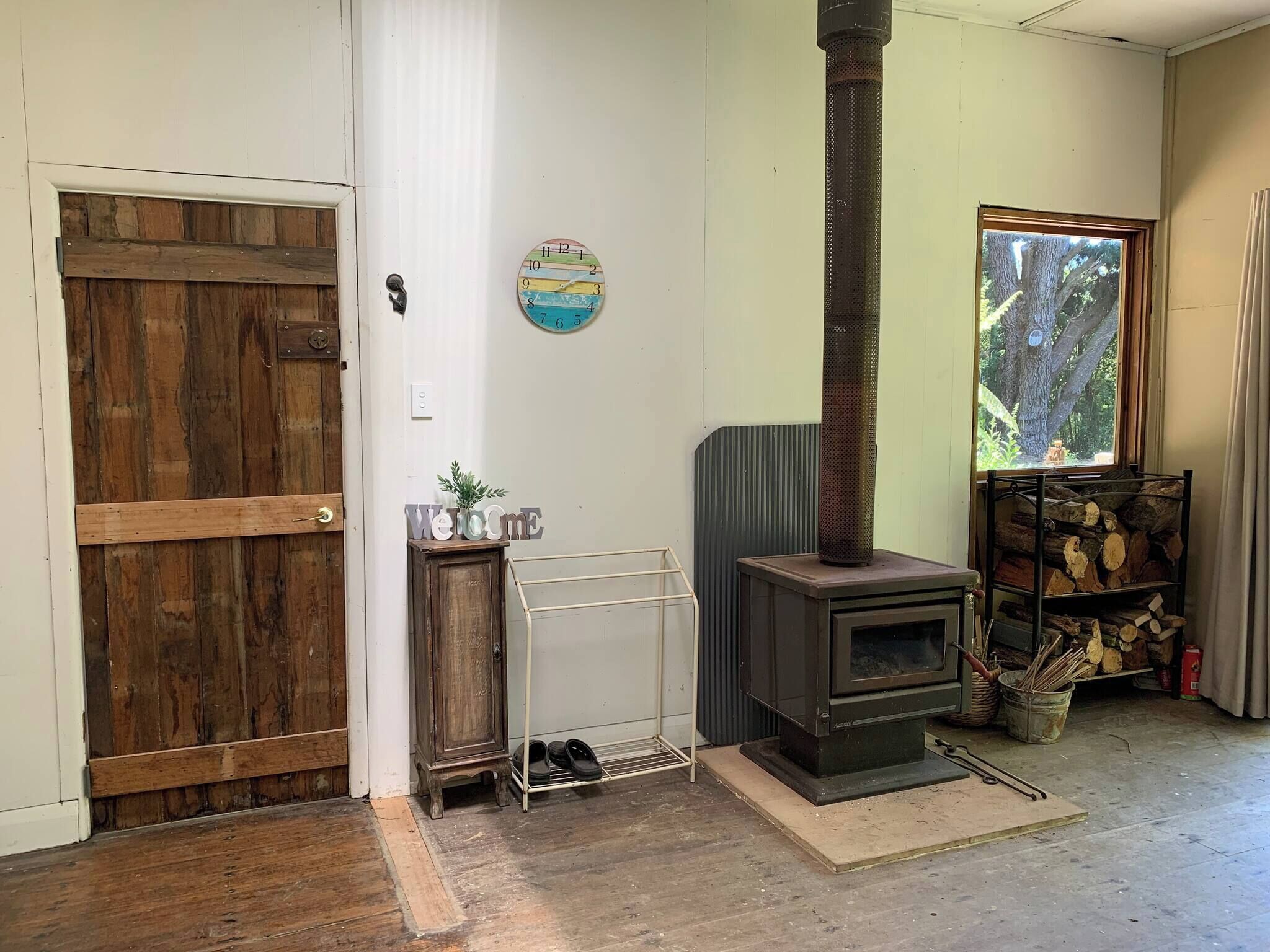 Cabin, 1 Bedroom, Fireplace, Garden View | Interior