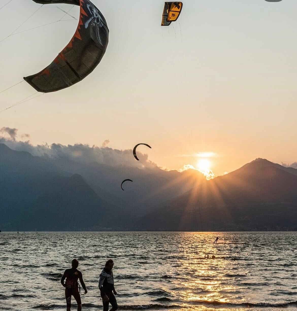 Surfing/boogie boarding