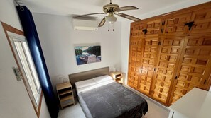 Room - Vrbo Property (Alcossebre)