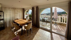 Dining - Vrbo Property (Alcossebre)