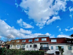 Exterior - Boho Breeze - 1 bed apartment near the sea (Bournemouth)
