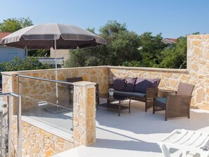 Terrace/patio - "Casa Tea" direkt am Strand by Interhome (Privlaka)