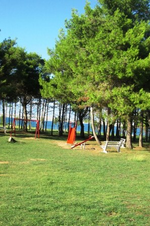 Children’s area - "Casa Tea2" direkt am Strand by Interhome (Privlaka)