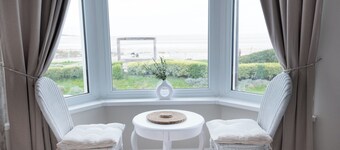 The Bayview Apart Hotel