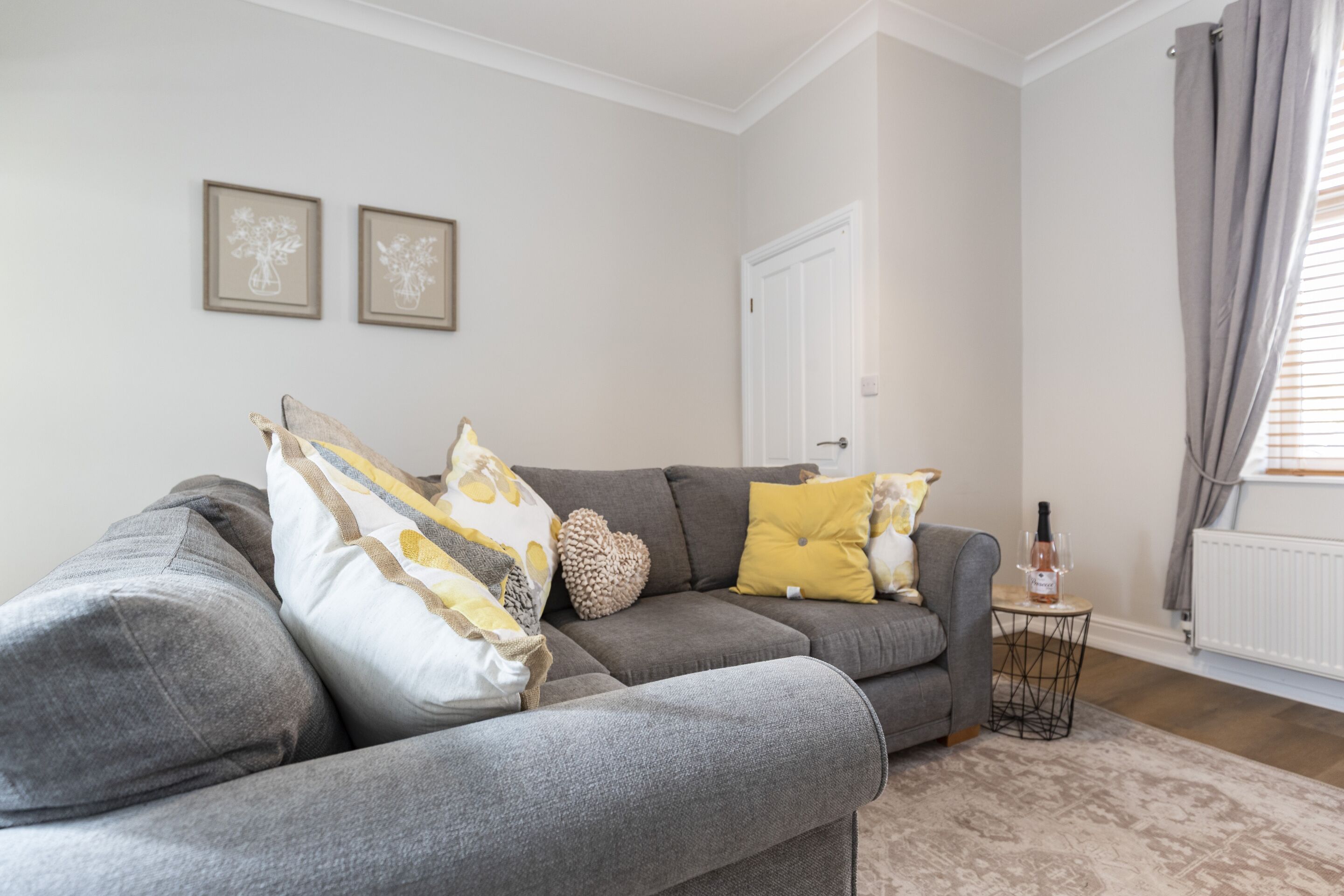 Wohnzimmer / Lounge