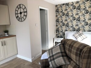 Room, Multiple Bedrooms, Patio | Living room - Room-cosy Comfortable Accommodation (Weston-super-Mare)
