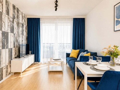 Designer Apartment | Balcony, Parking, close to Spodek