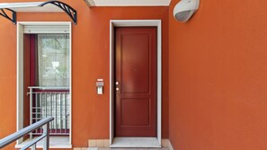 Exterior detail - Queen Home Luna - One Bedroom Apartment, Sleeps 5 (Mestre)