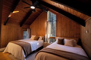 Room - The Nest at Mountainview Modern Retreat w/Hot Tub Near North Conway (Conway)