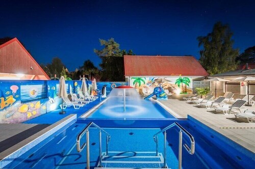 Holiday home close to the beach, summer pool