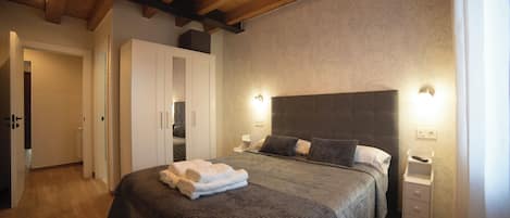 2 Schlafzimmer, BĂŒgeleisen/BĂŒgelbrett, Reisekinderbett, kostenloses WLAN