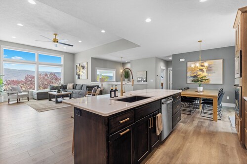 Epic river views, Newly built upscale modern home, Game room