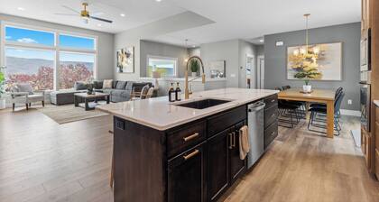 Epic river views, Newly built upscale modern home, Game room