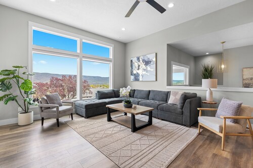 Epic river views, Newly built upscale modern home, Game room