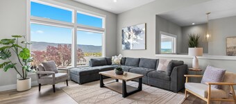 Epic river views, Newly built upscale modern home, Game room