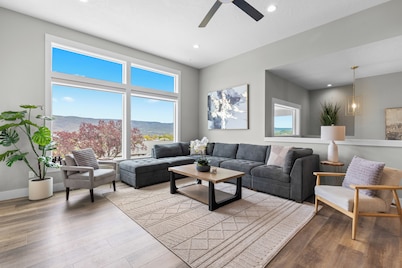 Epic river views, Newly built upscale modern home, Game room