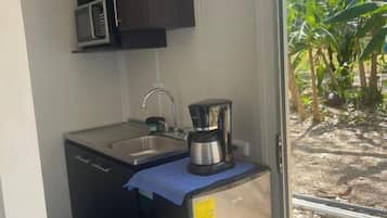 Apartment, Balcony, Courtyard View | Private kitchen