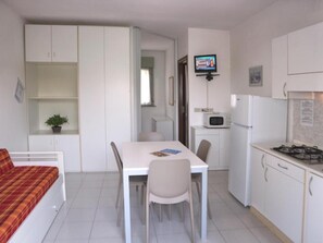 Interior - Convenient Central Apartment (Lignano Sabbiadoro)