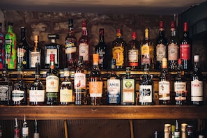 Bar (en la propiedad)