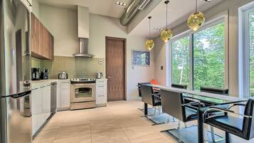Oven, dishwasher, coffee/tea maker