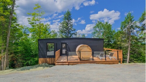 Bel Air Tremblant ANTARCTICA : 1 CHAMBRE, JACUZZI, SAUNA