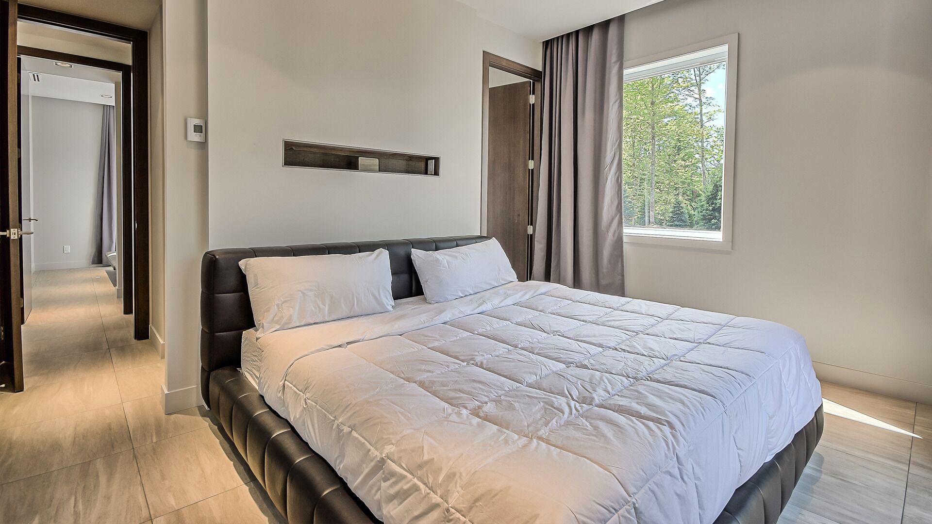4 Schlafzimmer, Bügeleisen/Bügelbrett, kostenloses WLAN, Bettwäsche