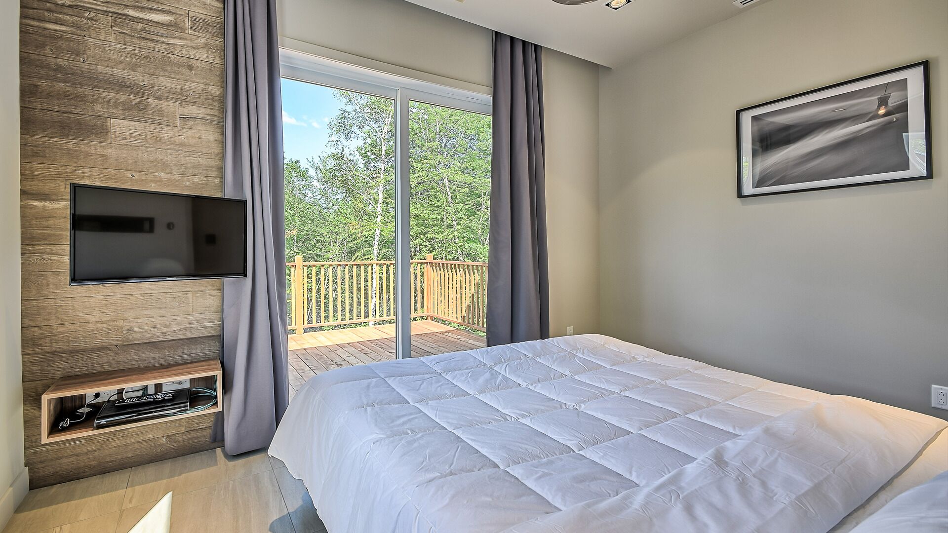 4 chambres, fer et planche à repasser, Wi-Fi gratuit, draps fournis