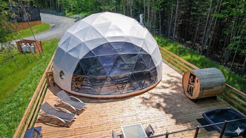 Bel Air Tremblant DÔME DELUXE : 1 LIT KING, JACUZZI, SAUNA-700PI
