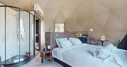 Bel Air Tremblant GLASS DOME : 1 LIT KING, JACUZZI, SAUNA - 385PI