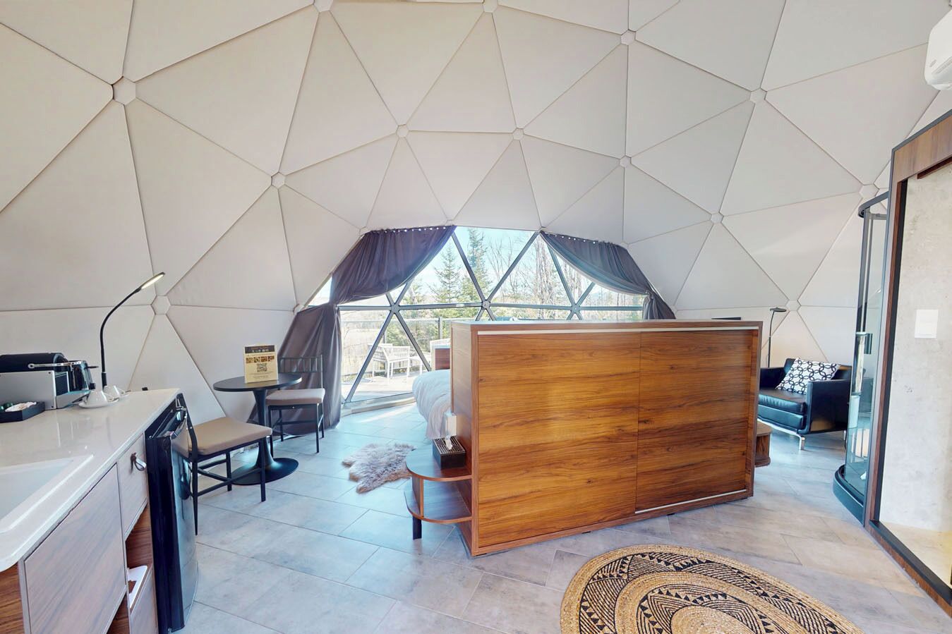 1 dormitorio, tabla de planchar con plancha, wifi gratis y ropa de cama