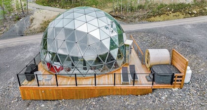Bel Air Tremblant SUPER GLASS DĂME: 1 LIT KING, JACUZZI, SAUNA-700PI