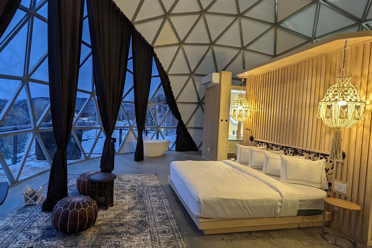 1 dormitorio, tabla de planchar con plancha, wifi gratis y ropa de cama