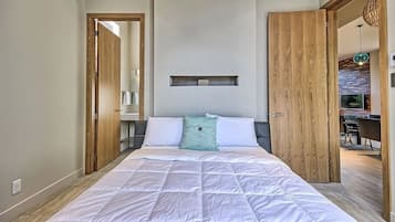 3 chambres, fer et planche Ă repasser, Wi-Fi gratuit, draps fournis