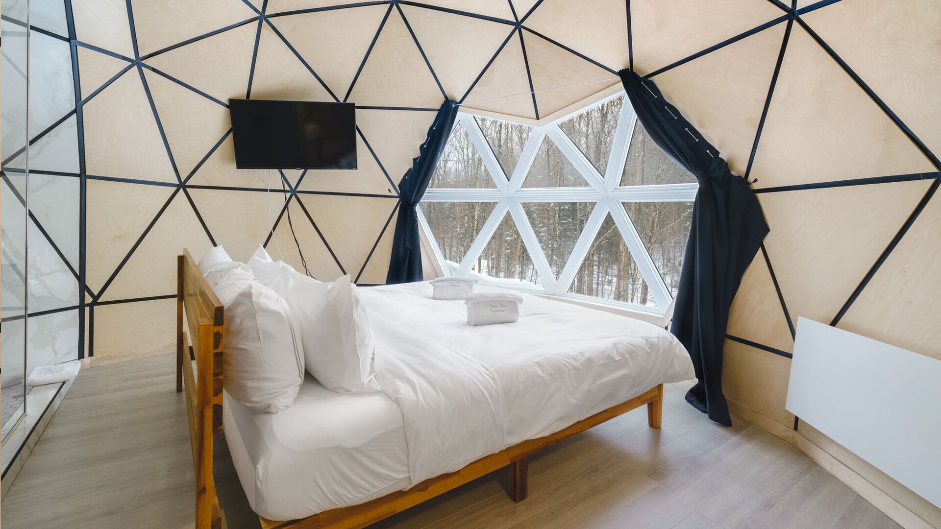 1 dormitorio, tabla de planchar con plancha, wifi gratis y ropa de cama