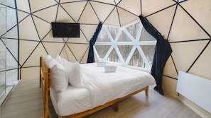 1 chambre, fer et planche Ă repasser, Wi-Fi gratuit, draps fournis