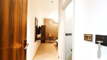 Deluxe Double Room | Interior