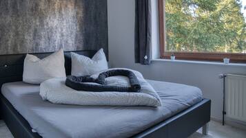 6 chambres, draps fournis