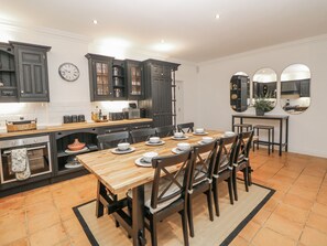 Dining - Hallfield Hall Cottage (Alfreton)