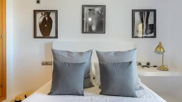 Bügeleisen/Bügelbrett, WLAN, Bettwäsche