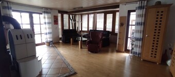 Nice cozy apartment on the ground floor of a detached house, terrace, parking space.
